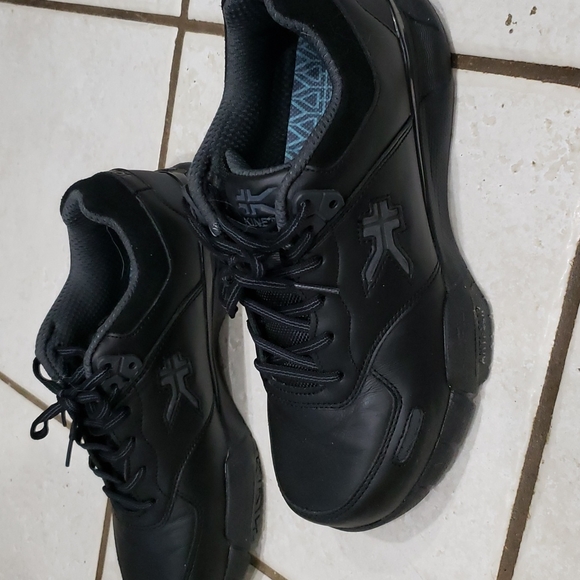 KURU | Shoes | Kuru Womens Black 